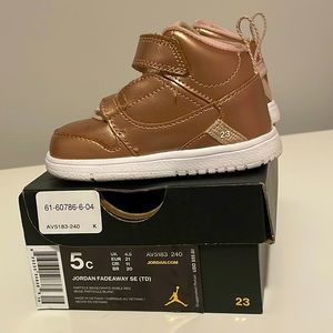 Jordan Fadeaway SE 5c